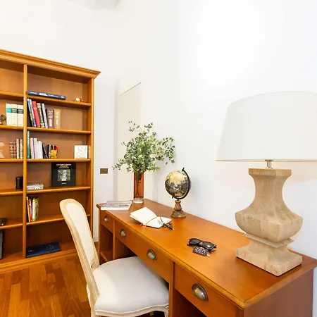 Luxury House Lungaretta - Zeno 50 Appartement
